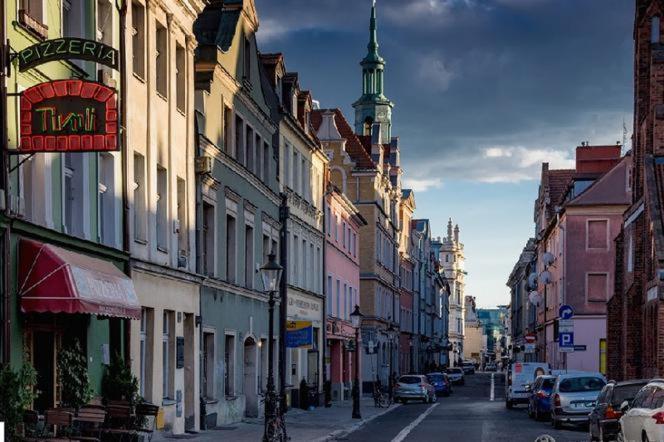 Private Apartament Wroniecka 6 - Parking Poznan Ngoại thất bức ảnh