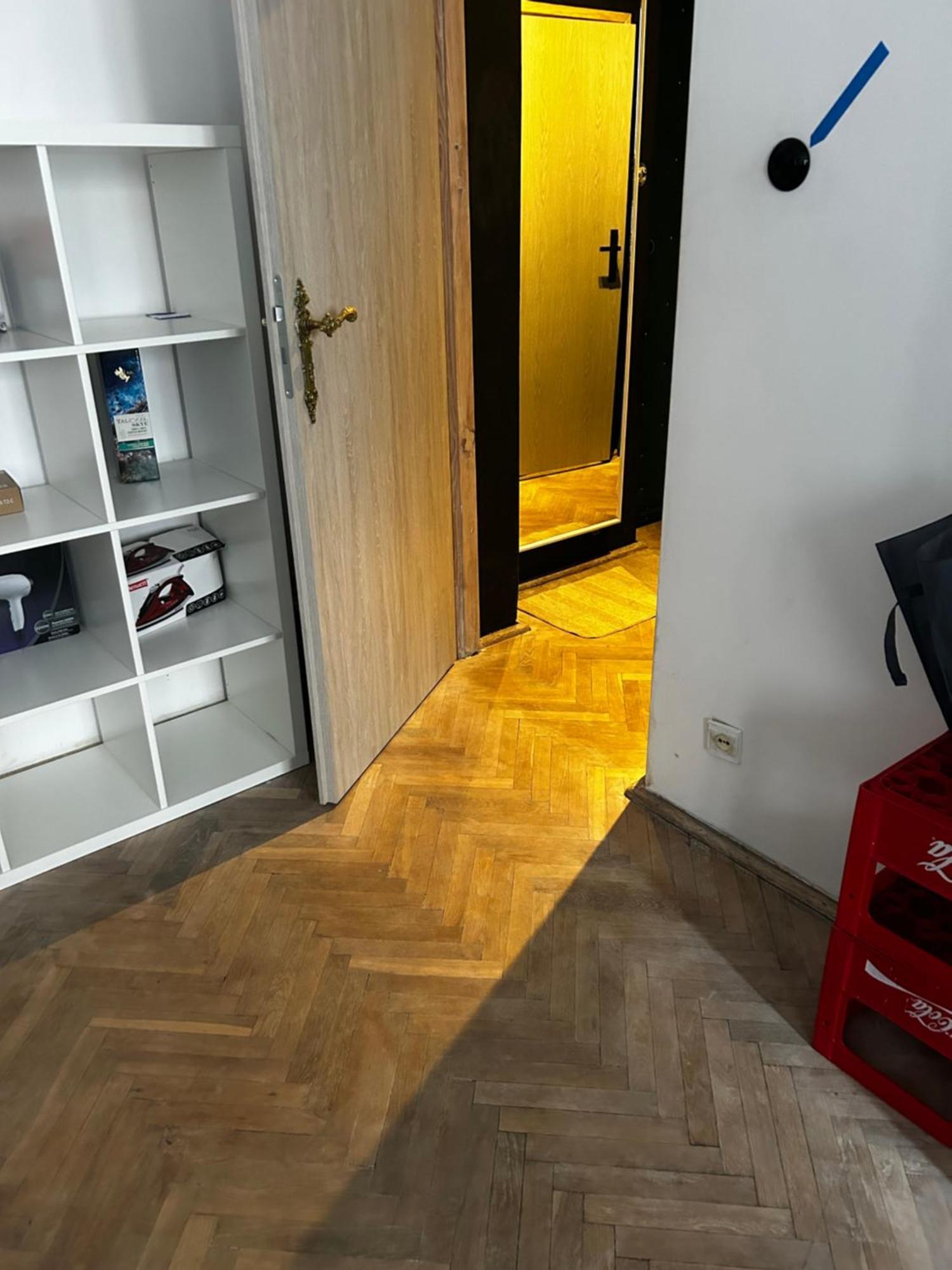 Private Apartament Wroniecka 6 - Parking Poznan Ngoại thất bức ảnh