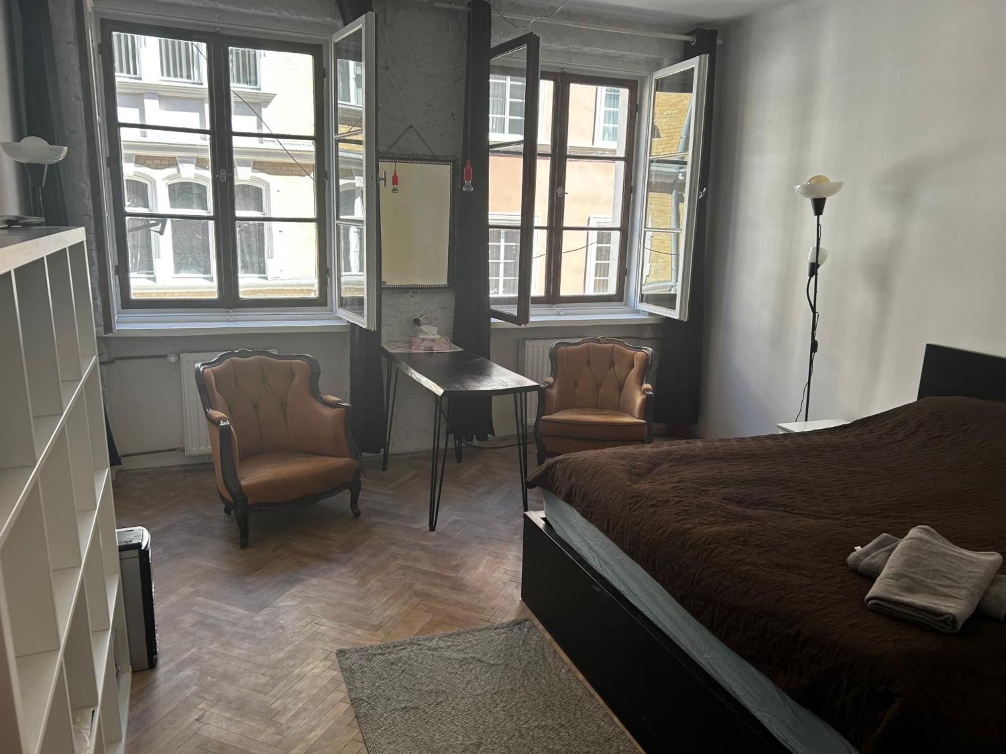 Private Apartament Wroniecka 6 - Parking Poznan Ngoại thất bức ảnh