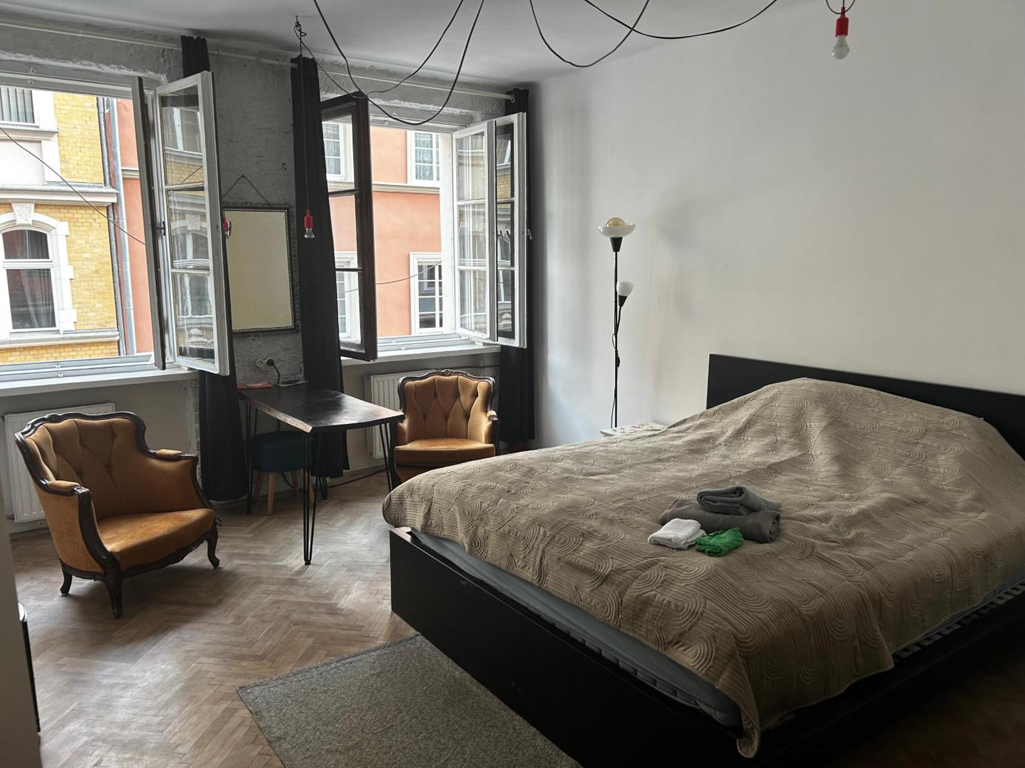 Private Apartament Wroniecka 6 - Parking Poznan Ngoại thất bức ảnh